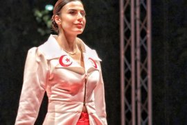 GAZİLER GÜNÜ’NDE ANLAMLI DEFİLE