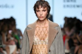 MOSKOVA FASHİON WEEK’TE EMRE ERDEMOĞLU İMZASI