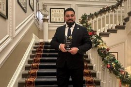 TÜMKİAD’A OXFORD’DA ‘YILIN STK ÖDÜLÜ’