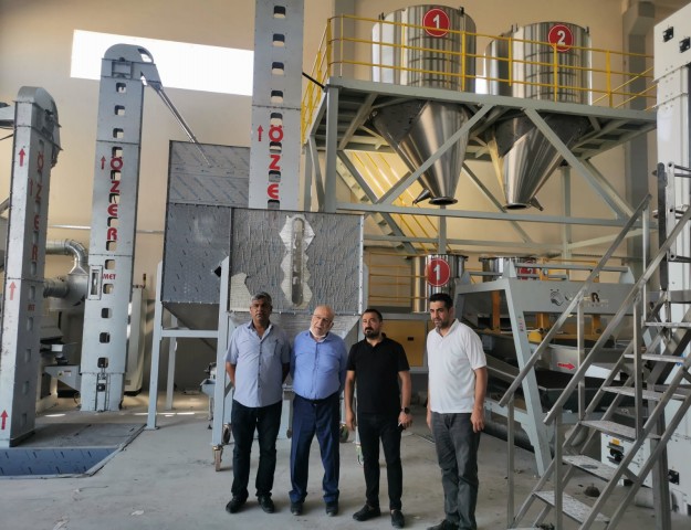 FISTIK İŞLETME FABRİKASINI ZİYARET ETTİLER