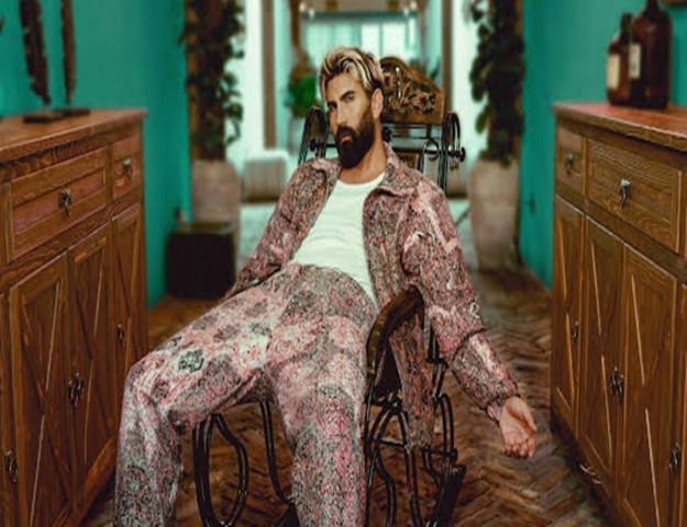 İDDİALI BİR MERHABA