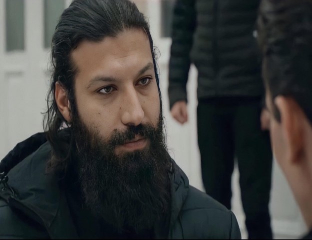 BABA ÖZLEMİ YÜREĞİMİ KOR GİBİ YAKTI