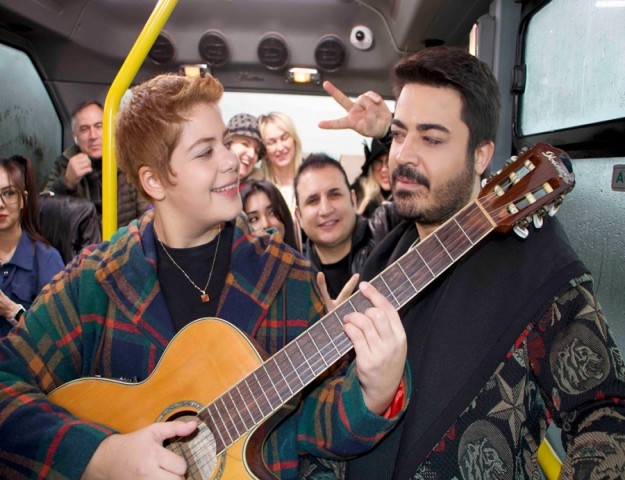 KLİPLERİYLE ŞAŞIRTTILAR