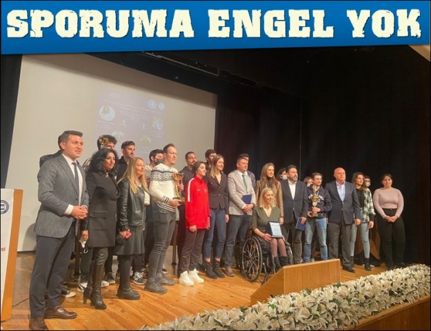 İBRAHİM KONAR MODERATÖRLÜK YAPTI