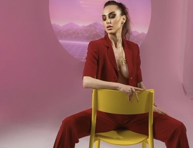 NURBANU GÜNDÜZ’DEN BÜYÜLEYEN CESUR POZLAR