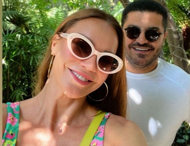 BEVERLY HİLST’E AŞK BAŞKADIR