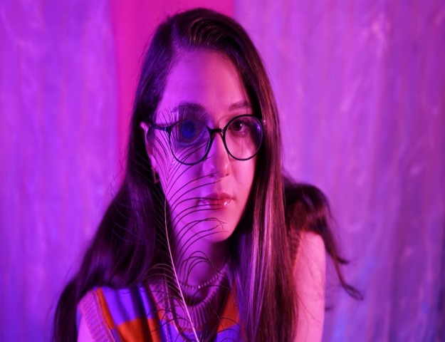 AYBÜKE POÇAN'IN YENİ TEKLİSİ 