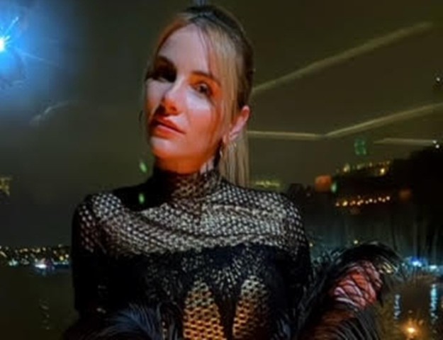 İRANLI HAYRANLARINDAN DUYGULANDIRAN HEDİYE