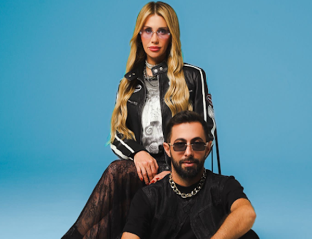 AŞKTA VE İŞTE BERABERLER