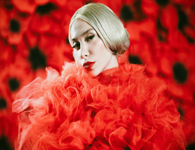 YENİ EZGİ GERGİN GEL DE; ETNİK, ELEKTRONİK VE MODERN