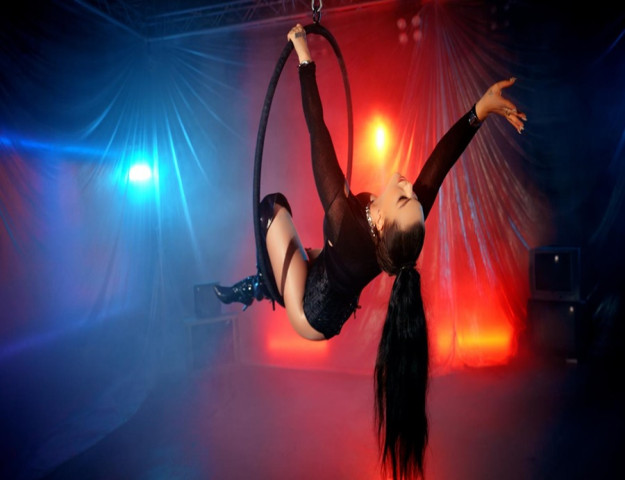 BOŞANMIŞ BİR ADAMLA TANIŞTIM, İYİ Kİ DE TANIŞMIŞIM