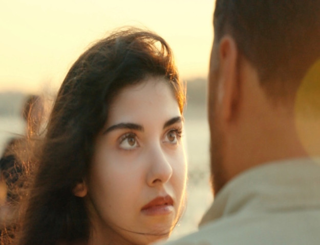 GÖZDE DEKELİ’DEN FİLM TADINA KLİP