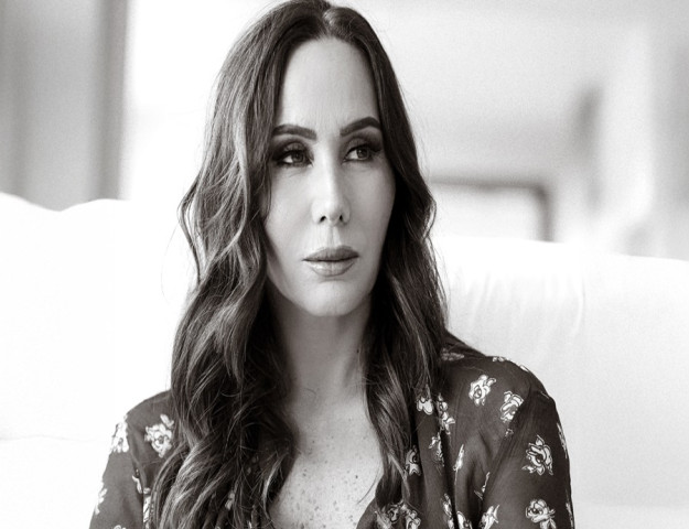 ASENA'DAN SÜPER BİR TEKLİ DAHA