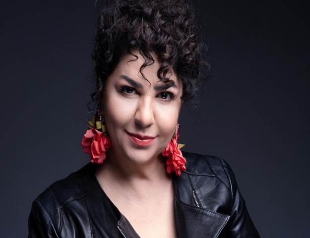 ÇİĞDEM GÜRDAL 'DAN 'BODRUM'DA SARI YAZ'