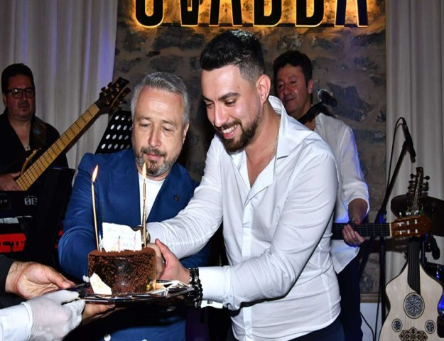 SUAT HOT YENİ YAŞININ KENDİ MEKANI SVADBA’DA KUTLADI