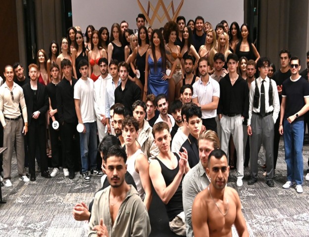 GRAND MODEL OF TURKİYE 3 YARI FİNALİ GERÇEKLEŞTİ