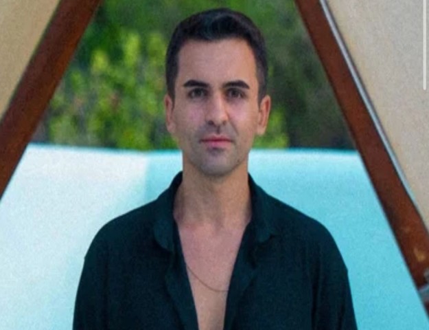 DİNLEYİCİLERİNE TEŞEKKÜR