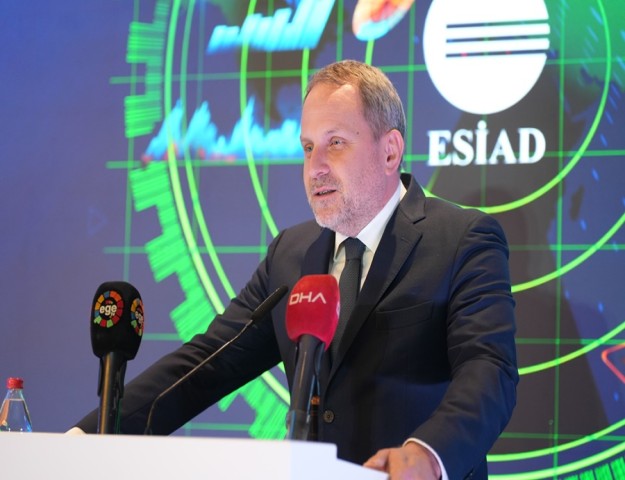 ESİAD YATIRIM ZİRVESİ'NDE SAVUNMA VE HAVACILIK YATIRIMLARI ELE ALINDI