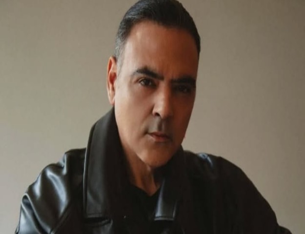 OZAN ORHON HIZ KESMİYOR