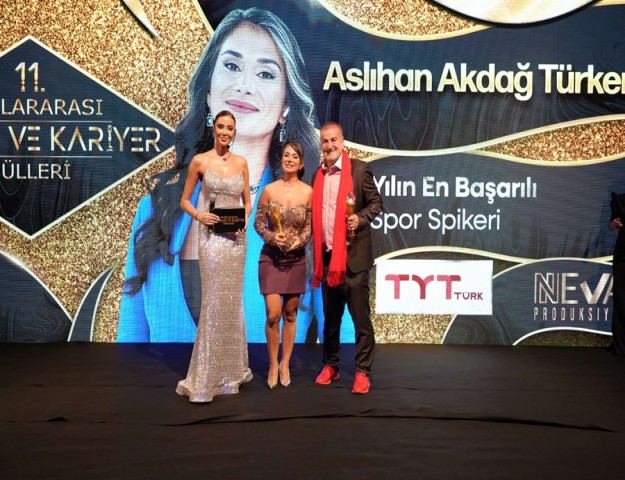 KALEMDEN KALEME UZANAN BİR GURUR GECESİ