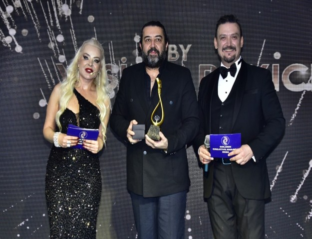 BİR HAFTADA 2 ÖDÜL