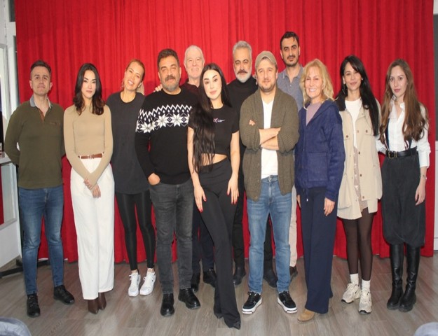 FACEİNCAST İLE YİNE ATAKTA