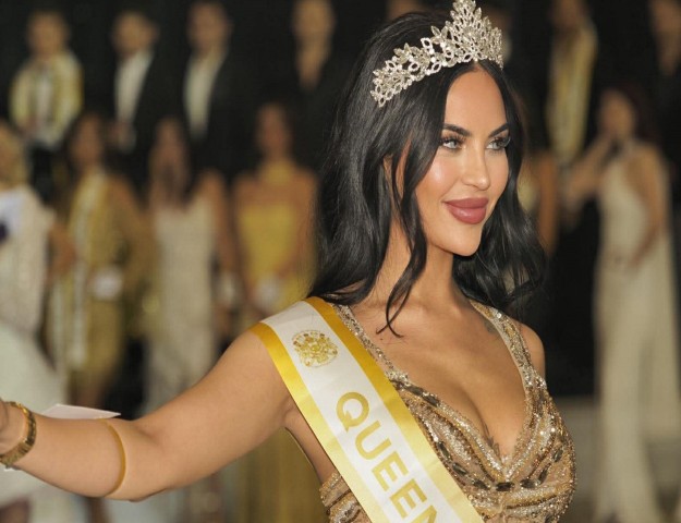 PODYUMLARIN MANİSALI GÜZELİ