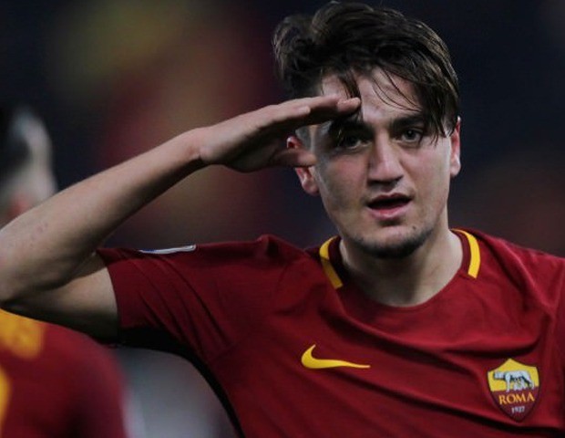 Cengiz Ünder'den gol sonrası asker selamı