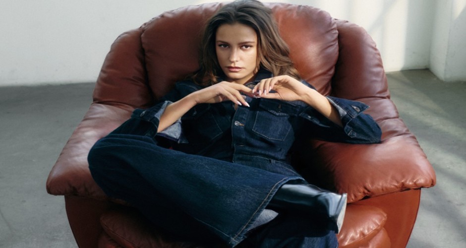 GERÇEKLİKLE OLAN İLİŞKİMİ HİÇ KAYBETMEDİĞİMİ DÜŞÜNÜYORUM