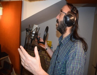 SİNAN AKBAŞ'TAN BİR NOSTALJİ ŞARKI DAHA