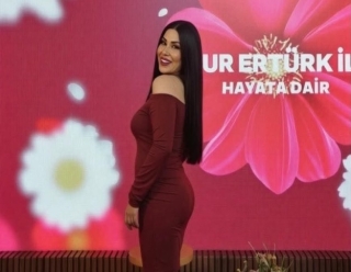 NUR ERTÜRK EKRANLARA GÜÇLÜ BİR DÖNÜŞ YAPTI