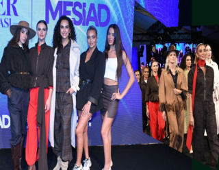 TAÇLI GÜZELLER MERTER’İ SALLADI